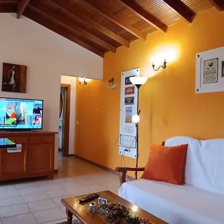 度假居 Casa Tinajas 2 Triquivijate