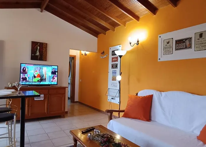 بيت للعطل Casa Tinajas 2 Triquivijate